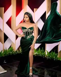 Emerald Green African Prom Dress Sexy Slit Sweetheart Arabische fluweel avondjurk BC14244