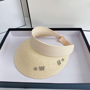 Chapéus de palha de praia legal mulher verão verão vintage ao ar livre protetora gorjeta de designer de cor sólida tampas respiráveis ​​Bandagem larga da marca Chapéus