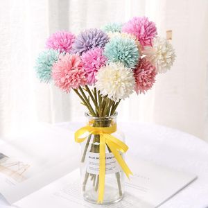 Dekorative Blumen Kränze 5pcs Löwenzahn künstliche Bouquet -Party Hochzeitsdekoration gefälschte Wohnzimmer Geschenke für Frau Mendecorative