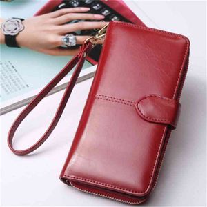 MW021 Ladi oil wax leather retro long large zipper buckle mobile phone bag women ladi wallet