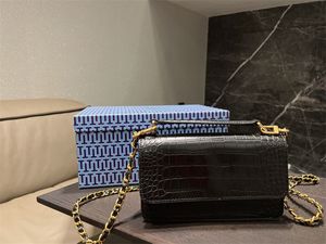 New Popular Luxury Organ bag Borse a tracolla Designer Borse a tracolla Lady Clutch Purses Borsa a mano con pelle testurizzata antigraffio e hardware in metallo color oro