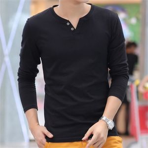 Långärmad Höstlinne T-shirts Man Casual Män Toppar Tee Homme Fashion V-Neck Tops Tshirt Solid Färg Vit Bomull 220408