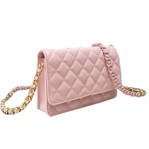 2022Ss Summer Spring Crossbody Wallet Purse Chain Bags Quilted Matelasse Hardware Crossbody Shoulder Phone Card Holder Designer Pocket Luxury Handbags 19CM