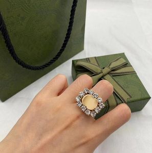 다이아몬드 더블 크리스탈 편지 반지 라인 석 디자이너 오픈 조절 링 반짝 이는 럭셔리 고품질 힙합 커플 선물 상자