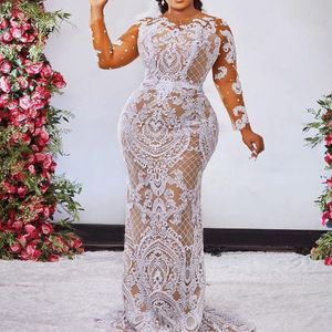 Exquisite Plus Size Wedding Dresses Lace Appliques Bridal Gown Custom Made Back Lace Up Jewel Long Sleeves African Robes De Mariée