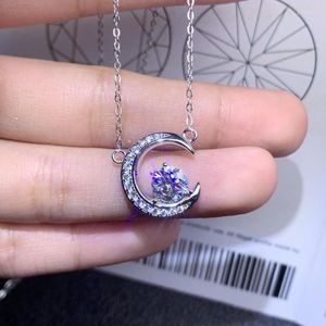 Pendants Arrival 1 Round Brilliant Cut Diamond Test Past D Color Moissanite Moon Shaped Pendant Necklace Chain Gemstone Jewelry