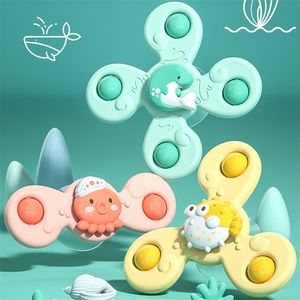 Roliga Montessori Baby Bath Toys for Boy Children Bading Sucker Spinner Sug Cup Toy for Kids Water Fun Rattles Teether Toys 220531