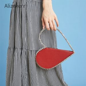 Pochette da sera con cuore rosso con diamanti Borsa da donna chic con manico in acrilico nero per la festa nuziale Sac A Main 220611