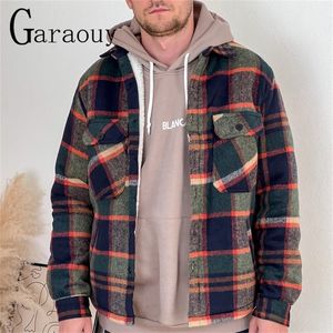 Garaouy Plaid Jacket Män Autumn Winter Casual Fleece Lapel Warm Slim Fit Lamb Wool Thick Shirt All-Match Coats Male 220326