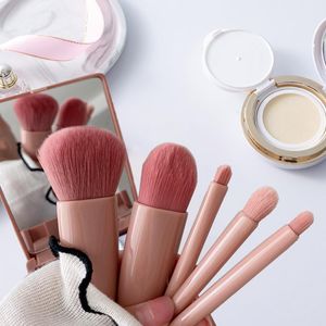 Makeup Borstes 5pc Portable Set Pink Travel Size Kort handtag Make Up Brush Kit Powder Foundation Power Plastic Case With Mirror Q240507
