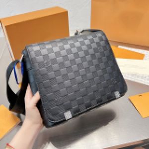 Top borse valigette per borse di lusso Designer Fashion Mens Spalla Borse Crossbody Borse Classic Messenger Borse