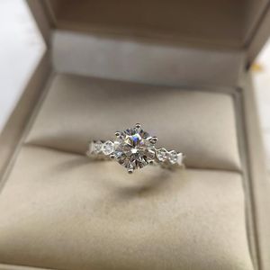 Cluster-Ringe Sterling Silber Moissanit Ring 1ct 2ct 3ct Diamant Hochzeit Verlobung für Frauen SchmuckCluster
