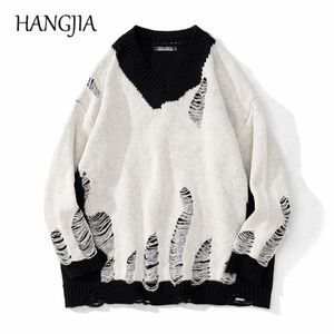 Maglioni patchwork bianco nero maglioni lavati maglioni strappati distrutti uomini Harajuku maglioni lavorati a maglia con foro per le donne oversize 220815