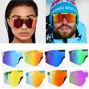 2022 Luxe Designer Sport Goggles Riding Bril TR90 Zonnebril Gepolariseerd voor Mannen Vrouwen Outdoor Winddicht Eyewear UV Mirrored Lens Gift