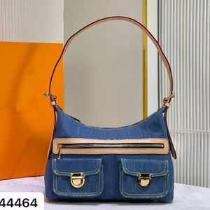 Denim vintage axelväskor kvinnor till väskesbagg gammal blomma underarmsäck tryck handväska ryggsäck guld hårdvara påse crossbody väskor designer kvinnor väska