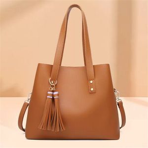 Знаменитые бренд -дизайнерские сумки для мессенджера сумки сумки кожа с винтажным рисунком поперечный кошелек.