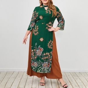 Плюс платья размера Женщины Элегантное Урожай платье 3/4 Цветочная печать Свободные зеленые халаты 4XL Большая скромная одежда вечеринка Vestido Longo