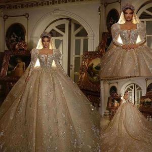 Luxury Wedding Gowns Appliques Beads Custom Made Organza and Tulle Beaded Gown Bridal Gowns