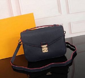 luxurys designers Shoulder Bag Woman Sale Discount Quality Metis Handbag Genuine leather handle brand designer floral letters 04