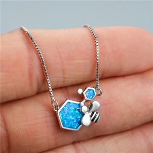 Hänge halsband söt kvinnlig vit blå opal halsband charm silver färgkedja för kvinnor trendig bi geometriska bröllop halslacependant
