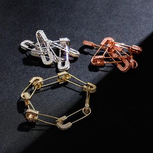 Charm Bracelets Hop Prong Setting Cz Stone Paper Clip Cadena de enlaces Bangos para mujeres Men Unisex Fashion JewelryCharm Charmcharm