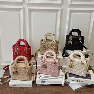 Designer Handbags Spring and Summer Texture Foreign Style Portable Princs Bag Women Trend New Small Fragrance Versatile Single Shoulder Diagonal