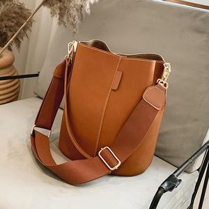 Evening Bags Large Capacity Women Bucket Wide Strap Designer Shoulder Luxury Matte Leather Crossbody Bag For FemaleEvening