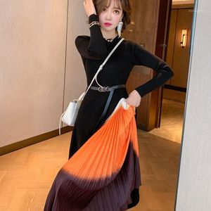 Casual Dresses French Autumn And Winter Gradient Color Stitching Knitted Dress Women 2022 Temperament Long-sleeved Ruched Pleated Vestidos