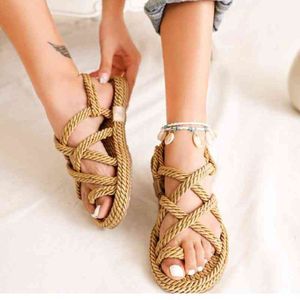 Frauen Sandalen Sommer Stroh Seil Mesh Rom Kreuz gebunden flache Basis Meer Strand lässig Licht coolste Multi elegantes Design Flip Flop Trend Mode 0211