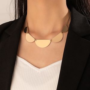 Bohemian Tassel Chain Choker Necklace for Women Charms Wafer Gold Eloy Metal Punk Party smycken Tillbehör