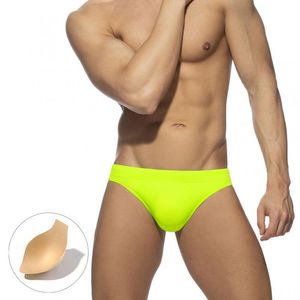 Unterhosen Sexy Herren Nahtlose Unterwäsche Pad Penis Pouch Slip Homme Höschen Bikini Bademode Solide Schwimmen Briefs Badeanzüge CuecaUnderpants