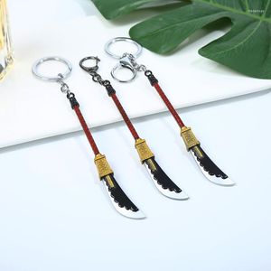 Keychains Anime One Piece Key Chain White Beard Edward Gate Sword Keyrings Blade Holder Pendant Red Keychain Charm Men Jewelry Fred22