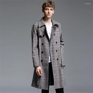 Trench da uomo Uomo Uomo Medio Chamarras Para Hombre Abbigliamento Cappotto scozzese retrò britannico Manica lunga Risvolti doppiopettoViol22 da uomo