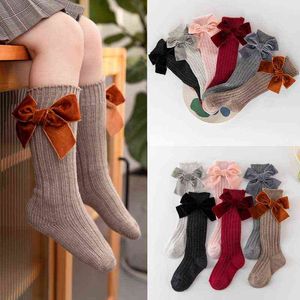 Winter Kids Socks Crianças meninas Big Arch Socks Knee High Socks macios de algodão Lão de algodão Aquecedores de perna j220621