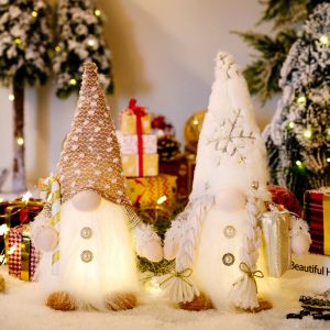 Gnomos Decorações de Natal com ornamentos de mesa de boneca leves de luxuosa LED decoração de festa de férias de inverno