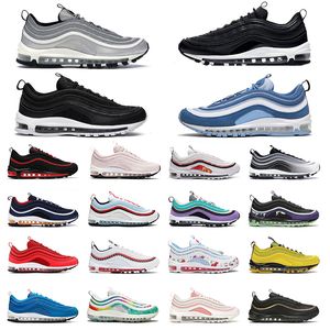 Hot Sale Men Kvinnor Running Skor Triple Vit Svart Spel Kunglig Reflekterande Bred White White Outdoor Shoes Sport Sneakers Storlek 36-45