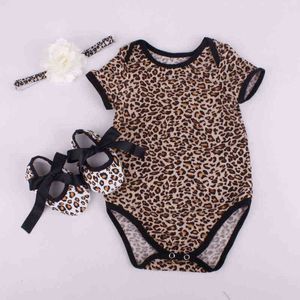 3pcs Outfit Set Baby Girls Kurzarm Blumenblumen -Leoparden -Gedruckte Umschlagausschnitt Strampler Blumenhaarband Gurte Krawattenschuhe Set G220521