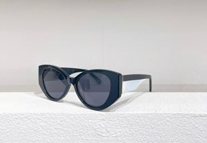 Sonnenbrille für Männer und Frauen, Sommer-03-Stil, Anti-Ultraviolett, Retro-Platte, Vollformat, zufällige Box