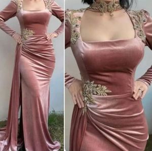 Элегантные бархатные розовые вечерние платья Высоко шея золотые кружевные аппликации с длинными рукавами русалка