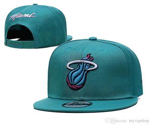 2022 Good Quality's Sport Blue Color Miami Mn Designer Snapback Caps Plats Brim Chapeaux Réglable Design Baseball Gorra One Size