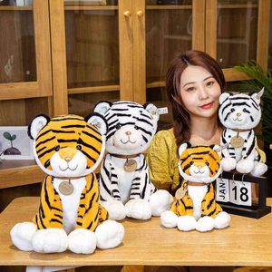 Pc Cm Cute Sitting Tiger Hugs Kawaii Pattern Animal Dolls Filled Soft Cushion Baby Toy Birthday Gifts J220704