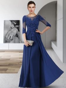 Royal Blue Mother of the Bride Dress 2022 Elegant Jewel Neck golvlängd Chiffon Halva ärmar Applices spets bröllopsfest klänningar