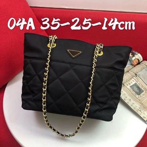 Designer Chain portable suit zipper bag women's Cross bag fashion 04a# handle Vintage Brass Metal accessories diamond lattice 35 X25 14cm