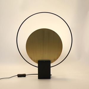 Lampy stołowe luksusowy nowoczesny salon sypialnia marmurowa lampa dekoracyjna europejska designer kreatywne biuro badanie oświetlenie światła