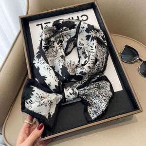 Scarves 2022 Spring Ribbon Silk Scarfs Female Luxury Design Hair Band Skinny Scarf Neck Ties Women Bag Neckerchief Foulard Lady