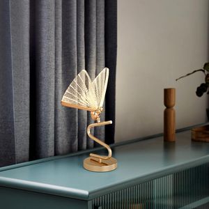 Bordslampor Postmodern LED -lampa nordisk vertikal kreativ studie modellrum dekoration ljus modern enkel nattbelysning