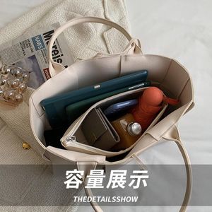 HBP женская сумка 2022 новых модных модных автомофон сумка для покупок большой емкости портативное плечо сумки для ведра 22222