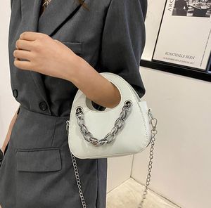 HBP 조수 패션 봄 핸드백 숄더 여성 메신저 손 정제 된 체인 가방