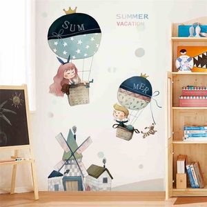 Cute Girls Cartoon Air Balloons Mulino a vento Wall Stickers Decalcomanie Baby Room asilo Decorazione Wall Sticker Decalcomanie Decorazione T200601