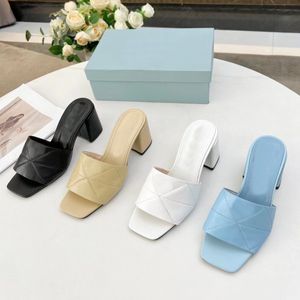 Designer Sandals Women High Heels Summer Leather Flat Slippers Comfort Walking Sandal Sexig Party Slipper With Box 35-43